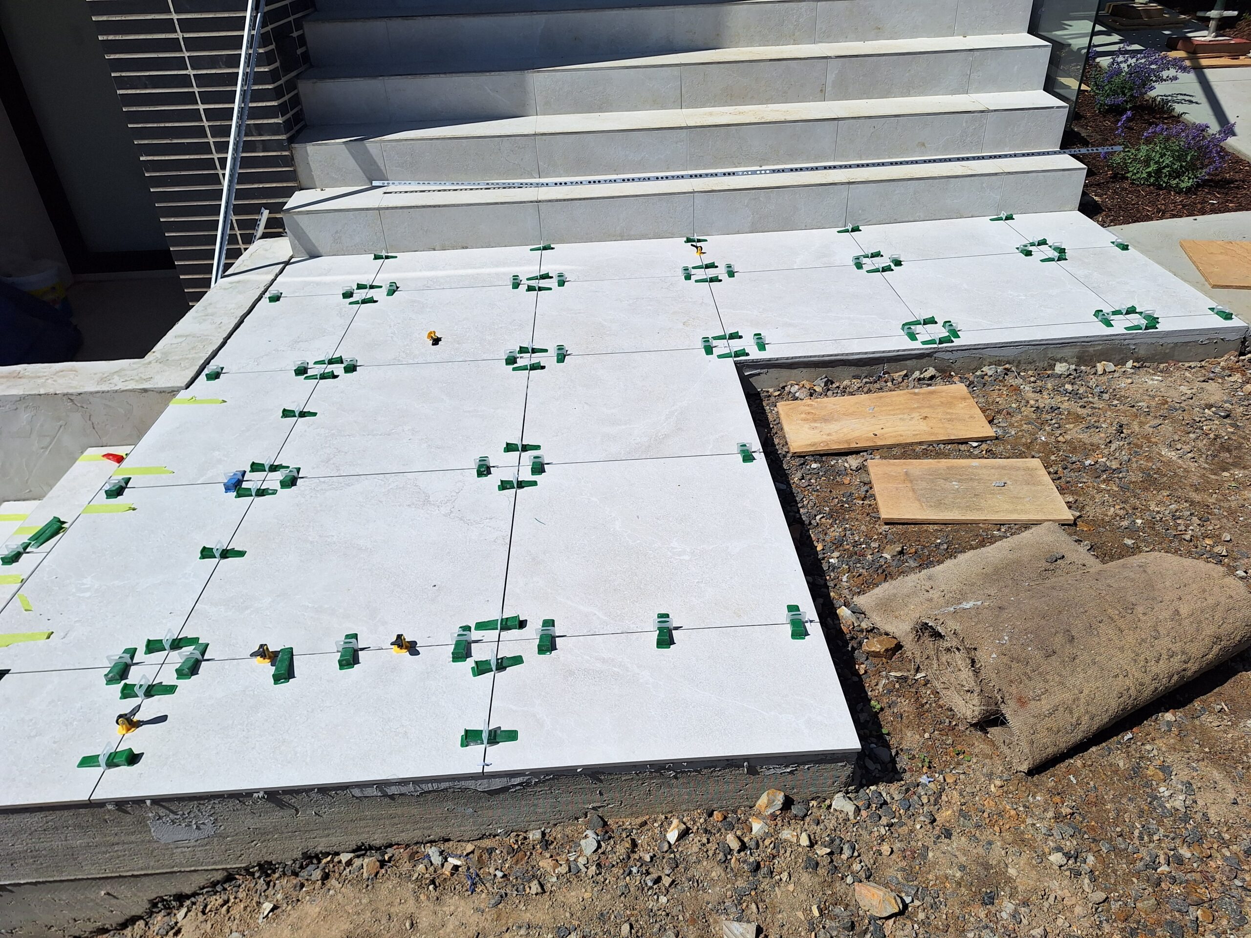 Outdoor Tiling